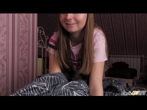 ❤️ Blondie onun BFF-ni dərindən sorur və ağzına boşaldır ☑ Porn video az.dickies-shop.ru ☑